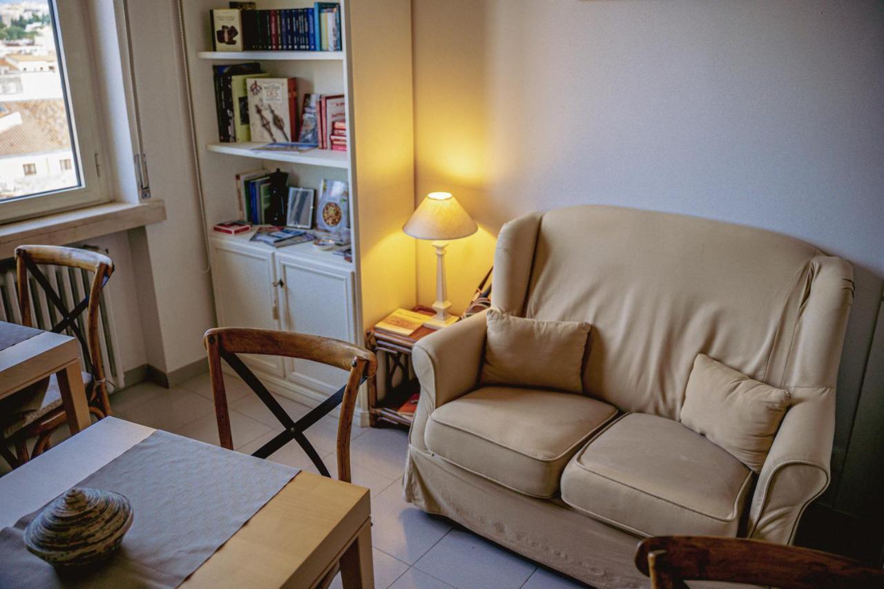 S'Ard Guest House Sassari Buitenkant foto