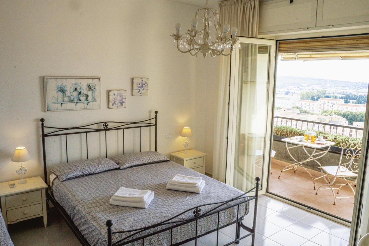 S'Ard Guest House Sassari Buitenkant foto