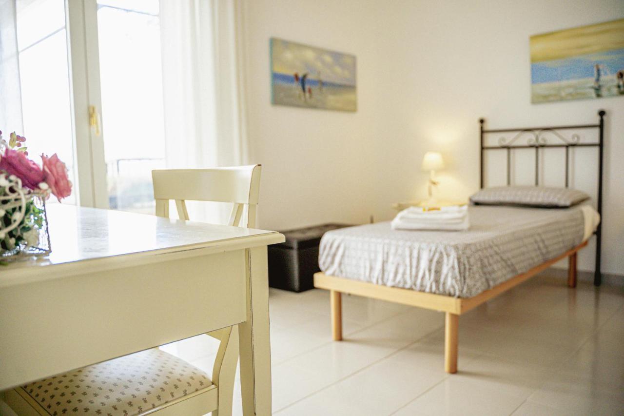 S'Ard Guest House Sassari Buitenkant foto